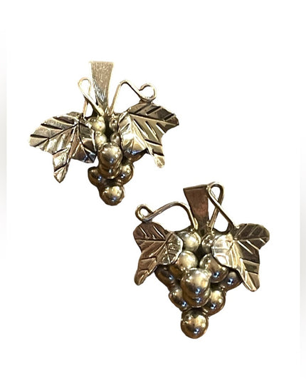Vintage Taxco Mexico Sterling silver 925 Grapes chunky earrings