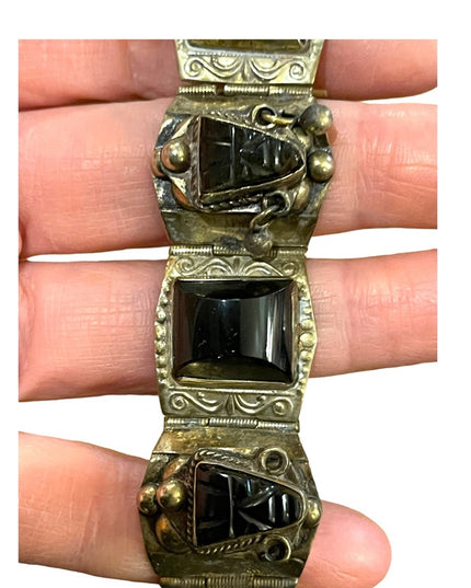 Vintage 1940s DF Mexico 925 Sterling black onyx mayan aztec link  bracelet
