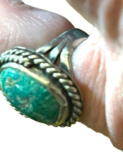 Vintage Native American Navajo sterling silver 925 turquois ring