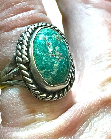 Vintage Native American Navajo sterling silver 925 turquois ring