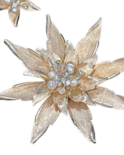 Vintage gold brushed  finish 1960s Large flower starburst brooch & earrings