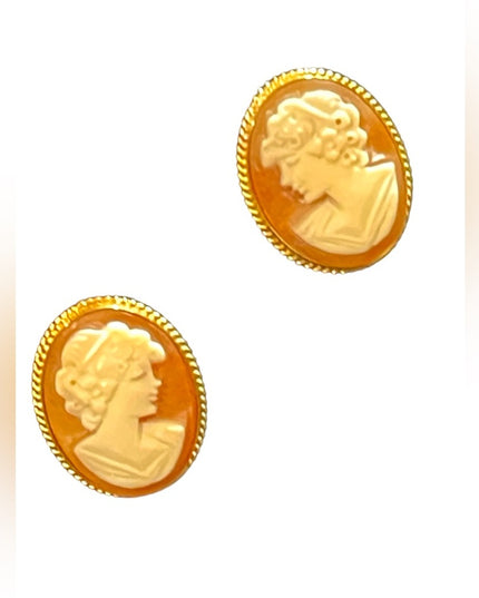 Vintage 14k GOLD Large carved shell cameo earrings Italy Import