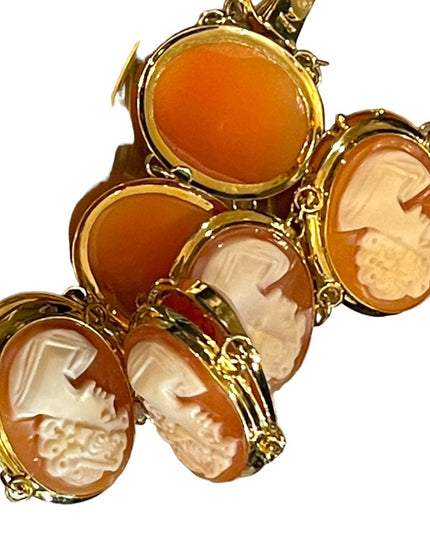 Vintage 14k Gold Carved shell Cameo link bracelet Italy