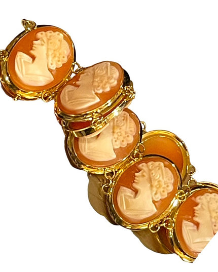 Vintage 14k Gold Carved shell Cameo link bracelet Italy