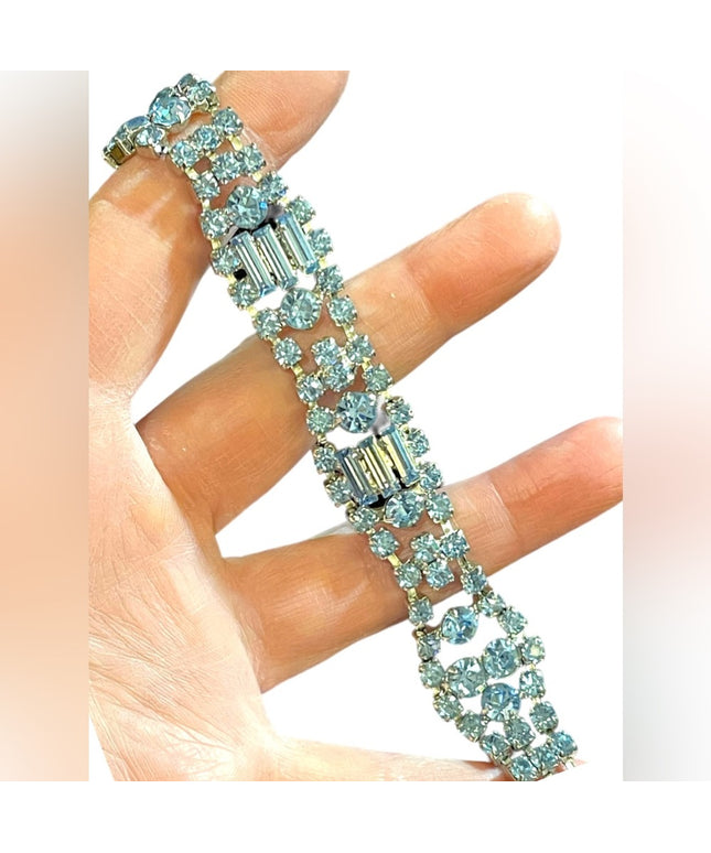 Vintage High Quality Fancy sky topaz blue crystal bracelet