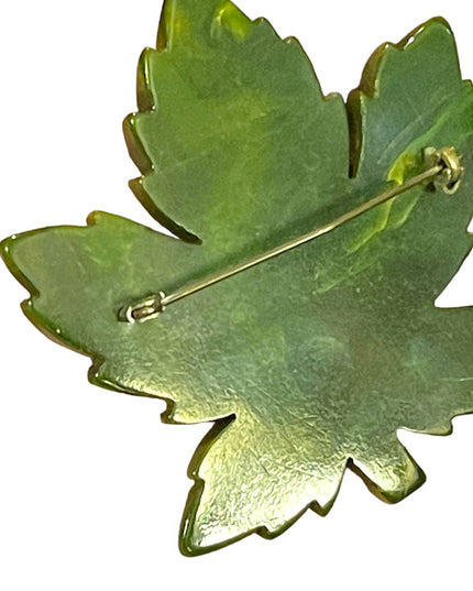 Vintage 1950s Bakelite? Large green Maple leaf brooch