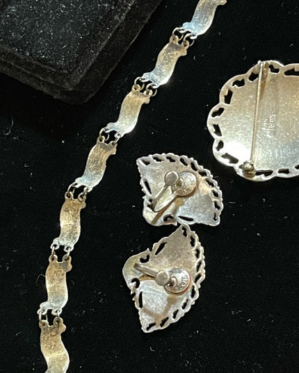 Vintage 1930s Siam Sterling 925 White enameled Demi Parure Bracelet brooch ear