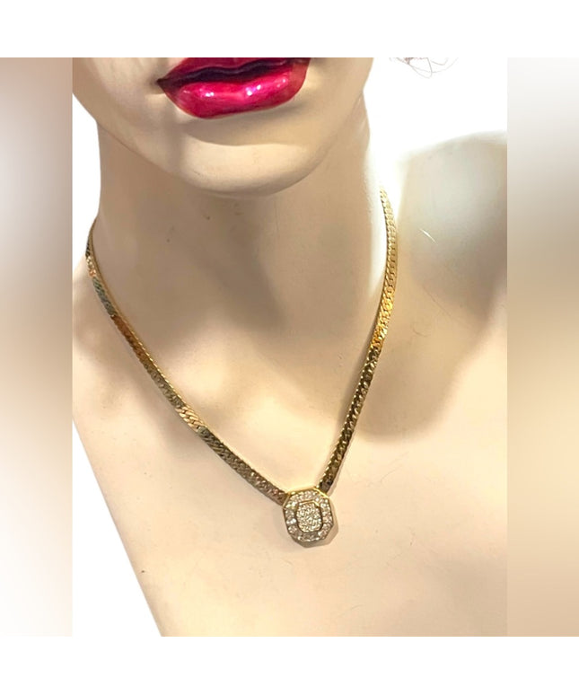 Vintage 1980s stunning gold finish Dorlan fancy crystal necklace