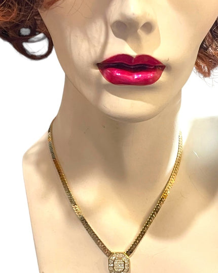 Vintage 1980s stunning gold finish Dorlan fancy crystal necklace