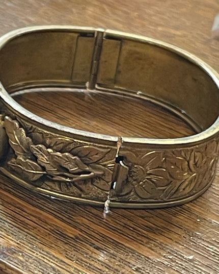 Antique Victorian Gold filled Green CZECH paste glass fabcy leaf ornate bangle