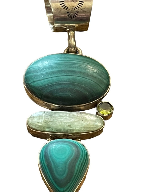 Vintage Southwestern C CHAMA Sterling pendant Malachite peridot labradorite
