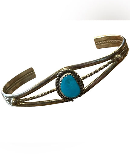 Vintage 1960s Sterling silver bangle turquoise southwestern style 925 cuff