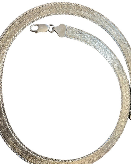 Sterling silver 925 Milor Italy vintage diamond cut herringbone 18” necklace