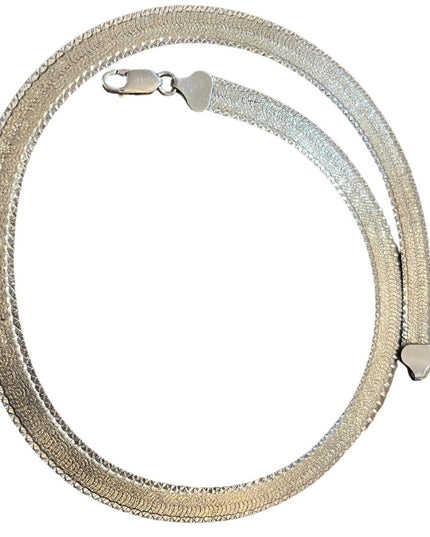 Sterling silver 925 Milor Italy vintage diamond cut herringbone 18” necklace