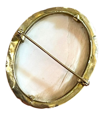 Antique 10k gold Angel skin Coral Cameo brooch