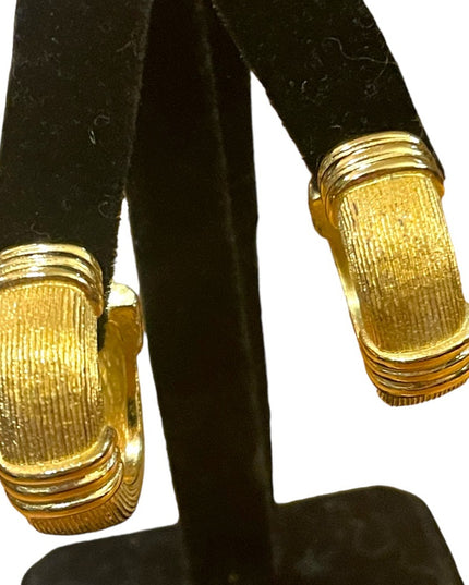 Stunning gold plt CHRISTIAN DIOR Paris France runway hoop earrings AUTHENTIC