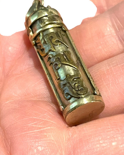 Vintage silver finish Chinese Good luck poison pendant vial