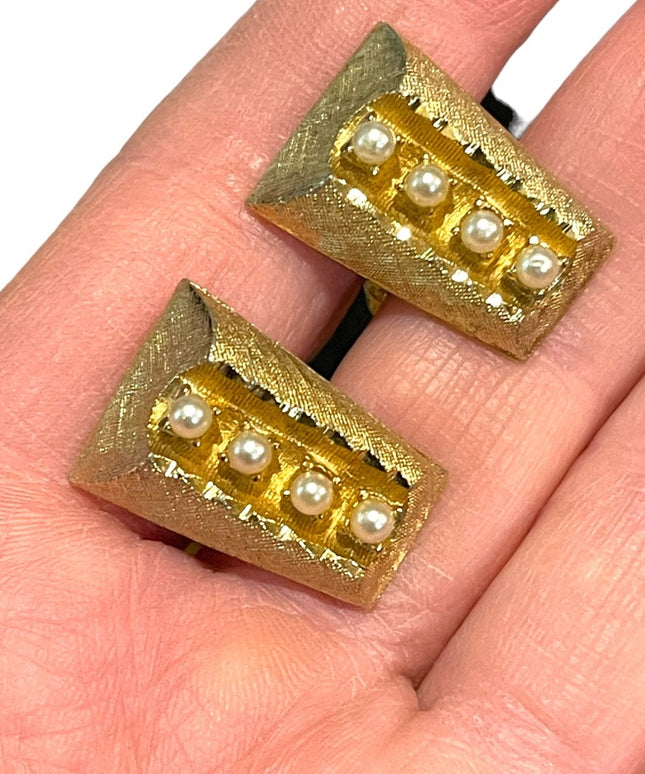Vintsge gold finish fancy pearl accent cufflinks
