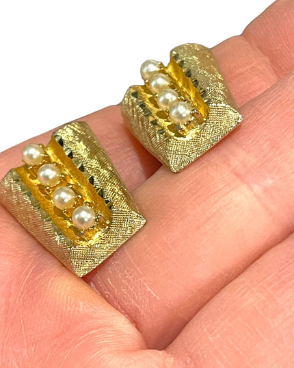Vintsge gold finish fancy pearl accent cufflinks