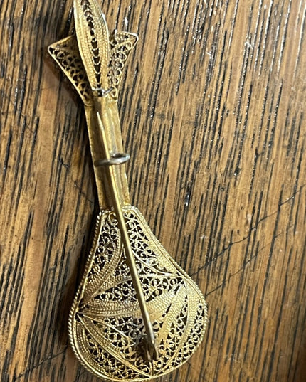 Antique 1880s gold wash 800 silver filagree Mandolin brooch