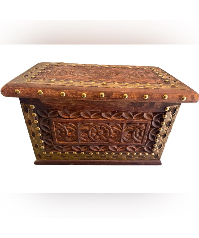 Vintage Carved flowers solid wood brass trim Jewelry box trinket Mexico