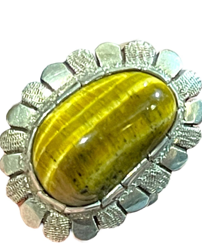Vintage 1950s Southwestern Native Sterling silver 925 Tiger eye ornate ring
