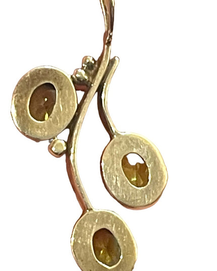 Stunning sterling silver 925 Peridot Southwestern Leaf pendant necklace