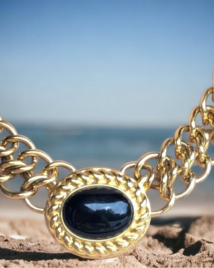 Vintage Heavy gold Monet Necklace 15” black enamel