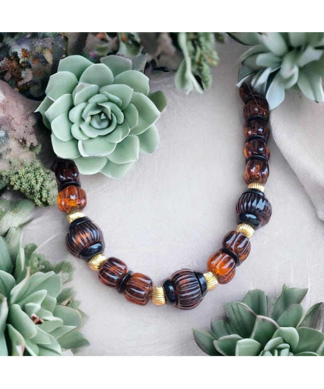 Vintage Faux Amber resin bead necklace 21”