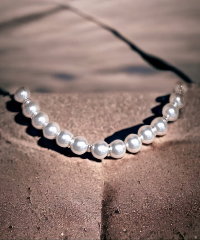 Beautiful Vintage NEW Faux pearl necklace