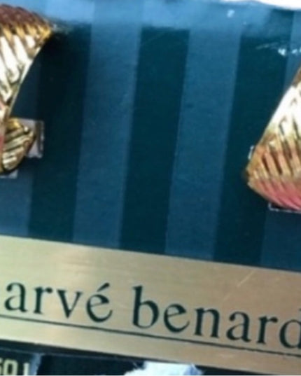 Vintage 1980s Harve Benard Clip on gold earrings