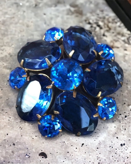 Vintage sapphire blue crystal Juliana style brooch 1950s stunning