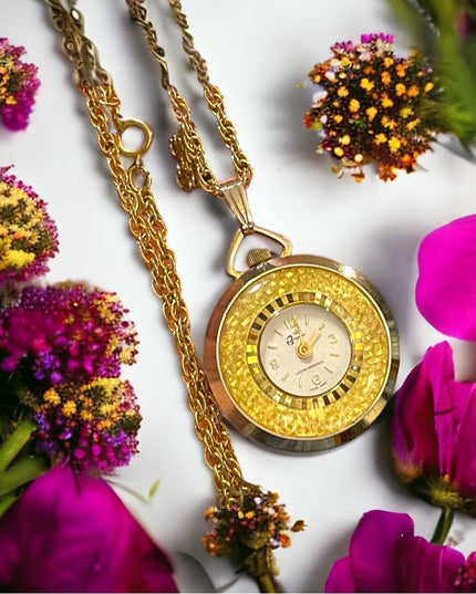 Vintage Cameo Burgana Fragonard Cameo Necklace watch Gold tone chain