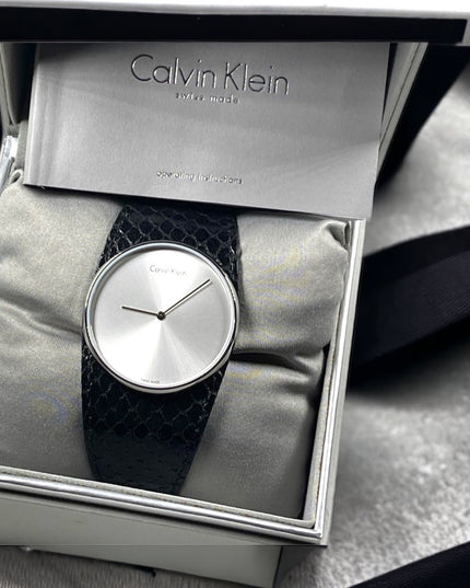 Vg Calvin Klein Spellbound watch womens in box with book leather band