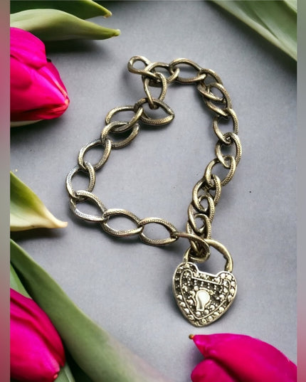 Antique Sterling silver Marcasite padlock heart keepsake bracelet sweetheart