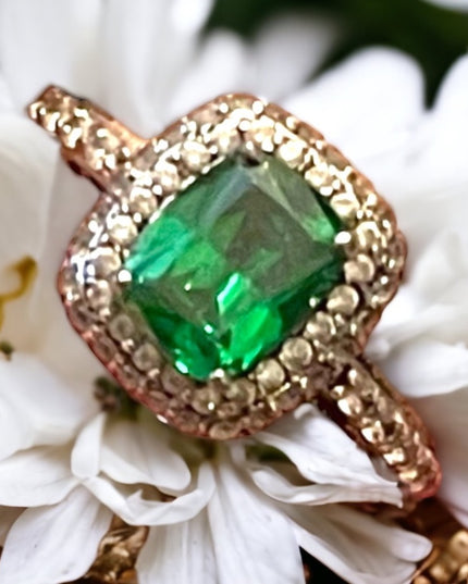 Sterling silver 925 Tacori Fancy green glass CZ dinner ring