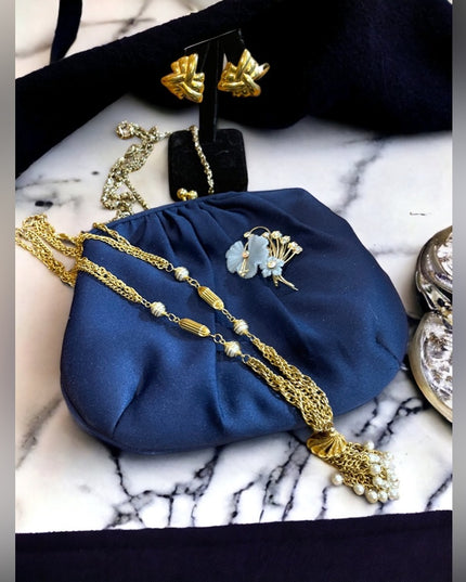 Vintage Lot Evening bag, gold necklace, flower brooch, earrings gold finish