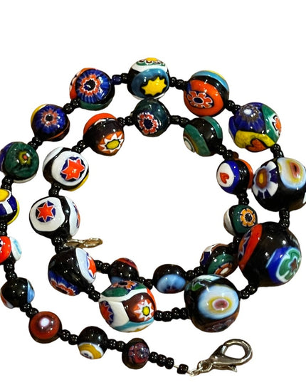 Vintage Graduated Italian Italy Venetian glass bead necklace Millefiore