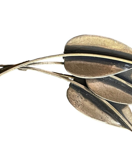Sterling silver 925 by Jewel Art Wispy antiqued leaf  brooch vintage 1960s