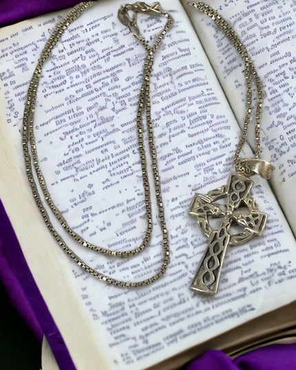 Sterling silver 925 Celtic cross necklace