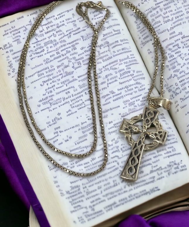 Sterling silver 925 Celtic cross necklace