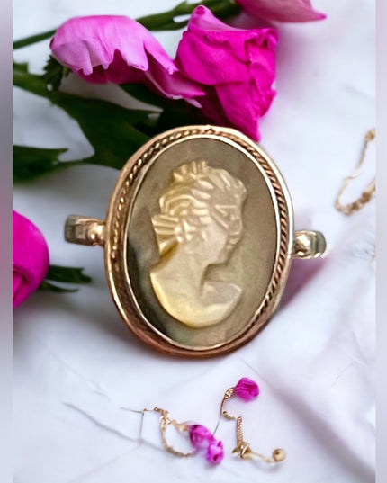 Vintage sterling silver 925 Abalone shell Cameo ring