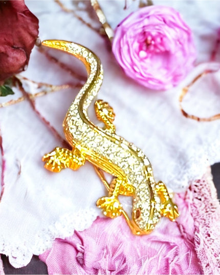 Vintage 1980s Gold Dorlan Lizard fancy crystal high wuality brooch