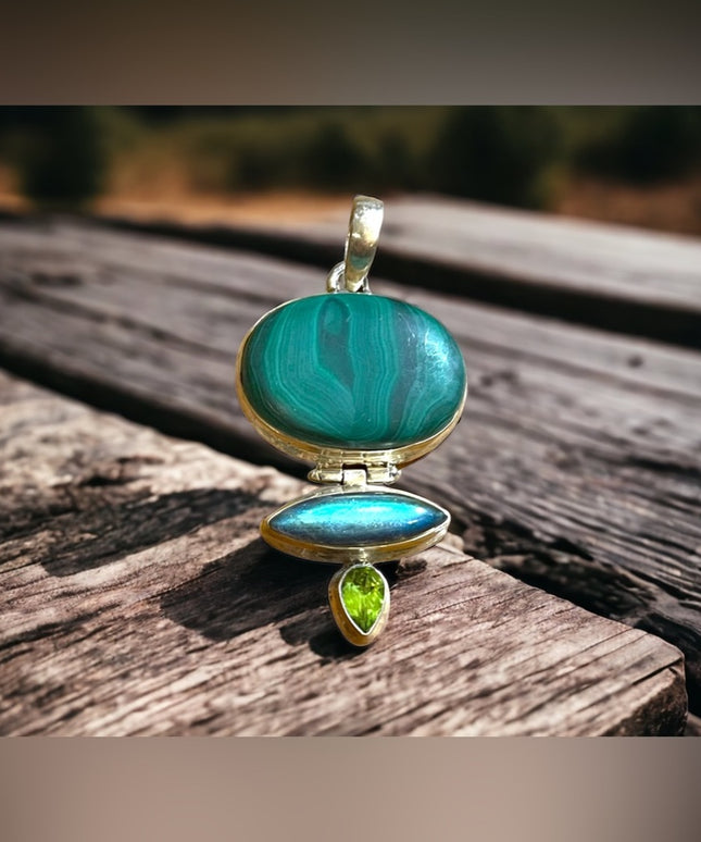 Vintage 1970 Sterling silver Peridot Malachite Labradorite chunky heavy pendant