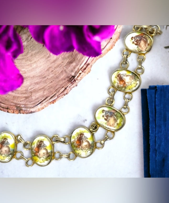 Vintage Ceramic Cameo link bracelet Victorian scene