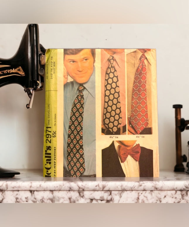 Vintage McCalls Mens tie sewing pattern #2971
