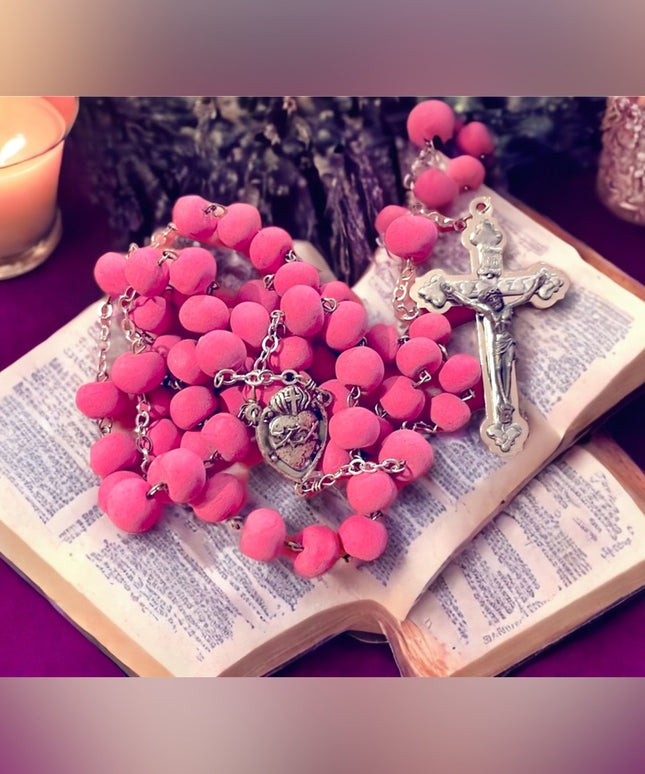 Vintage pink bead Silver cross crucifix rosary Italy Catholic necklace