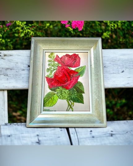 Vintage Beautiful flowers  signed oil painting on board roses wood frame
