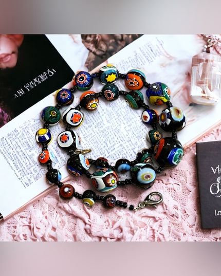 Vintage Graduated Italian Italy Venetian glass bead necklace Millefiore