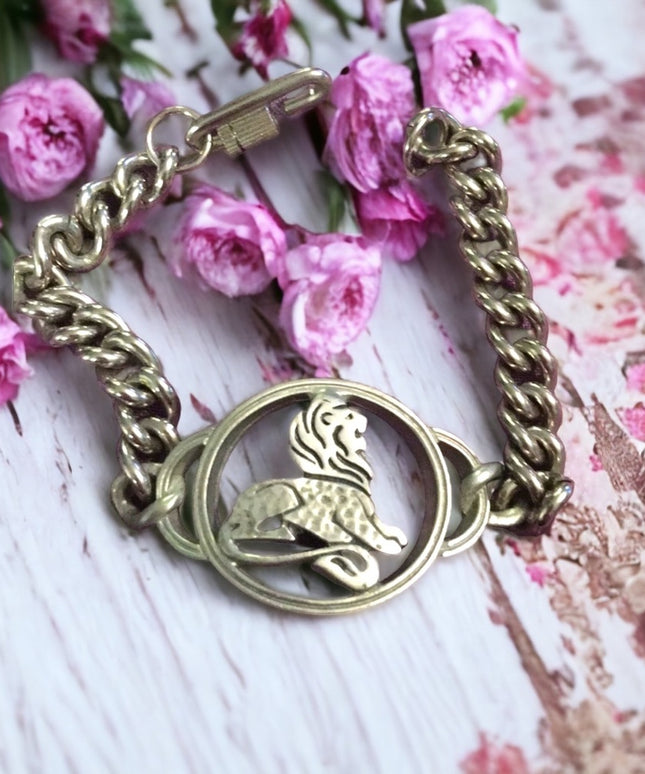 Vintage silver tone chunky LEO zodiac bracelet